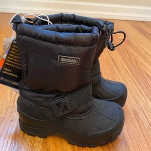 Boys Northside Snow Boots sz10